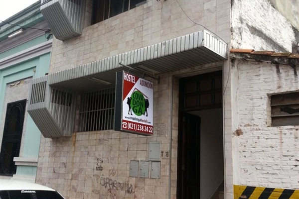 Hotel Covadonga (Nanawa)